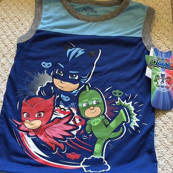 Pajamas PJMasks toddler boys/girls new sizes 2T, 3T or 4T polyester top & shorts - Picture 4 of 5